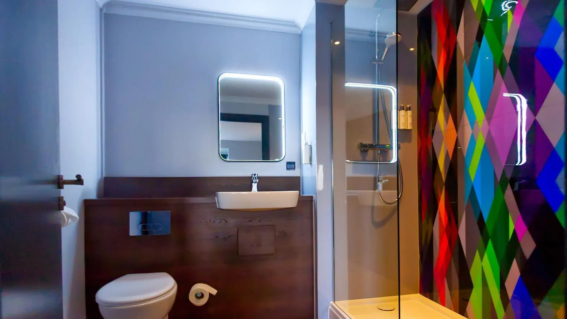 Village Hotel Cardiff