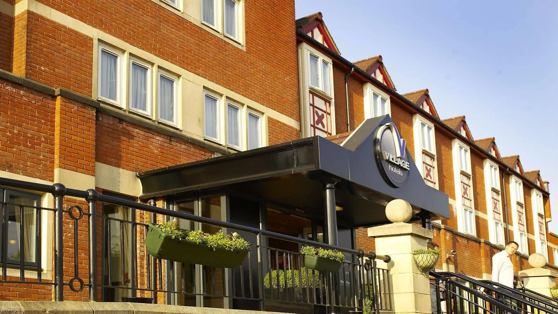 Village Hotel Cardiff